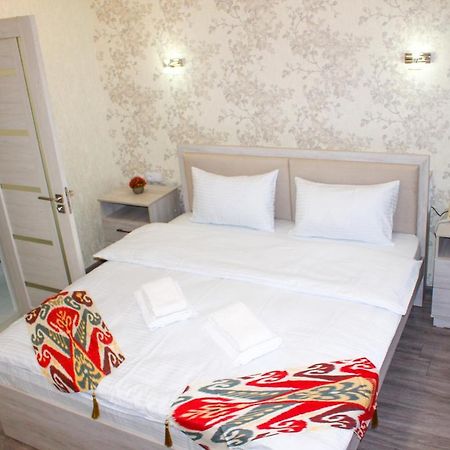 Hotel Taht Tasjkent Exteriör bild